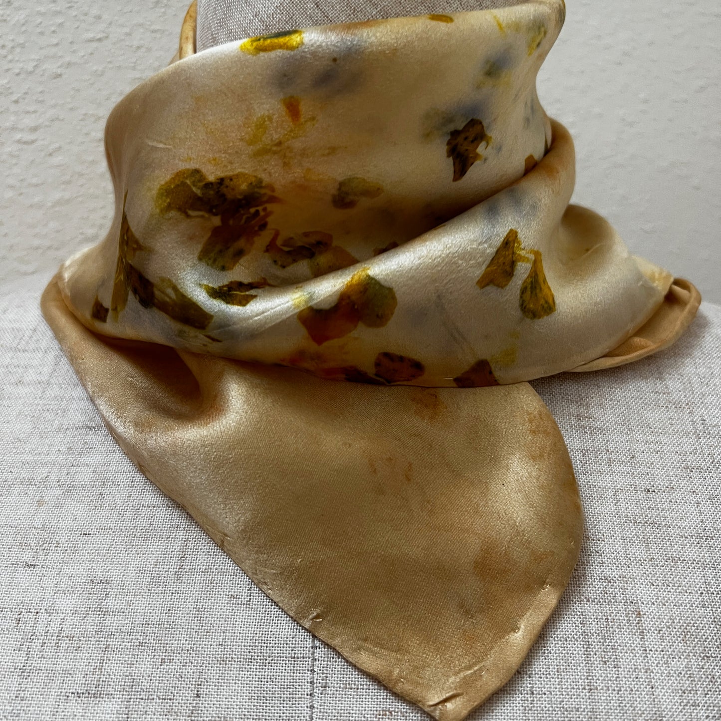 SAT16-03 - Satin Scarf - 16" x 16" - Marigold, Coreopsis
